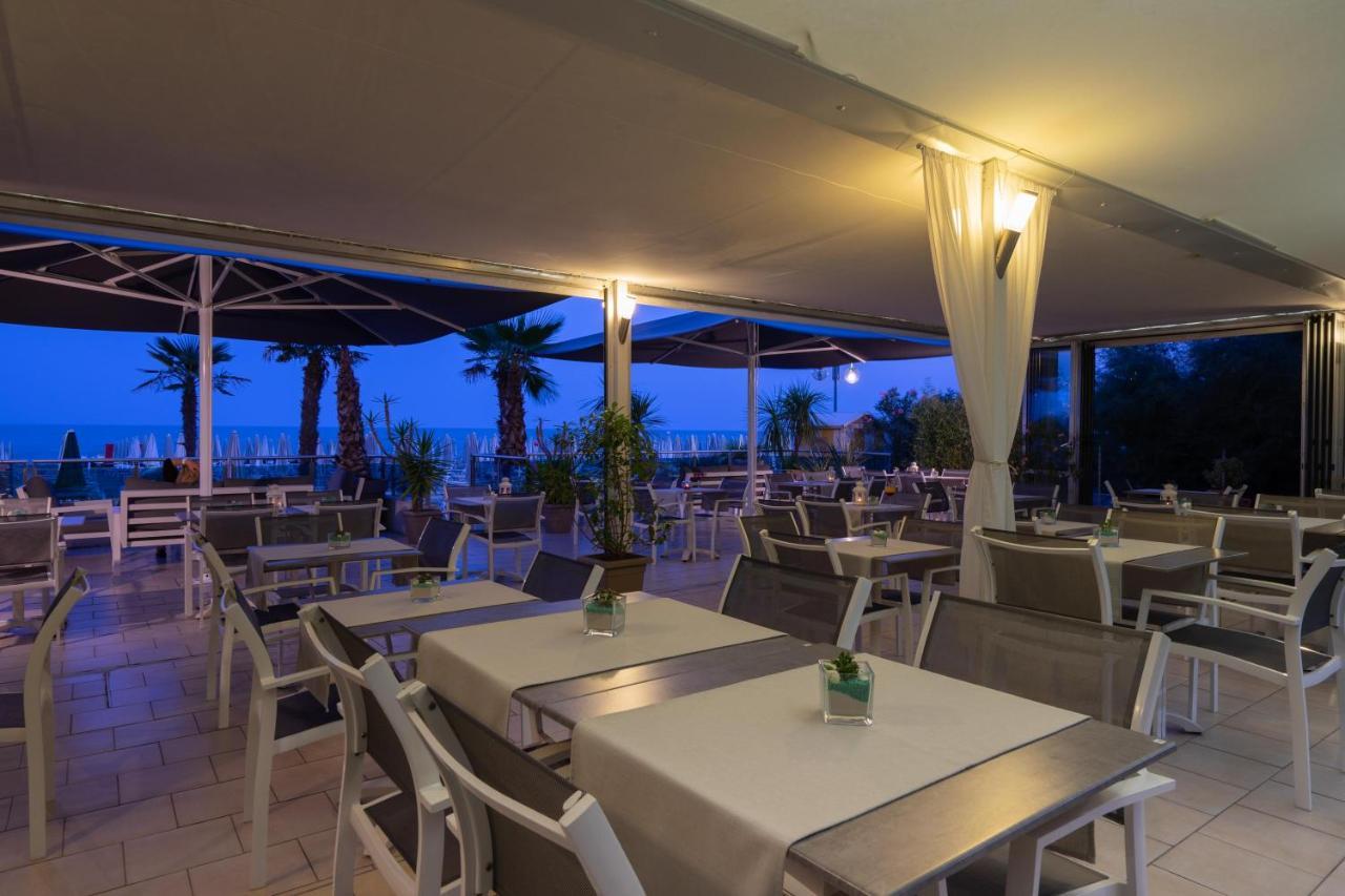 Hotel Delaville Frontemare Lido di Jesolo Kültér fotó